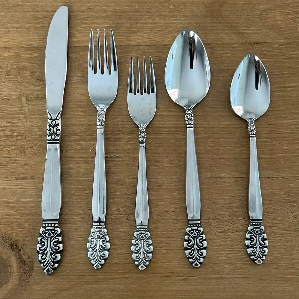 Vintage MCM United Silver Co Japan Stainless Flatware 72 Piece Set Service 12